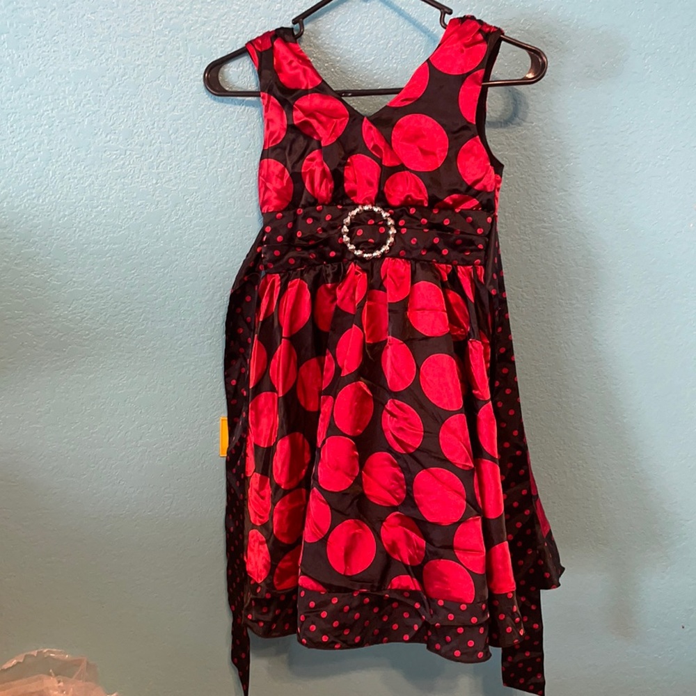 Girl’s Dress